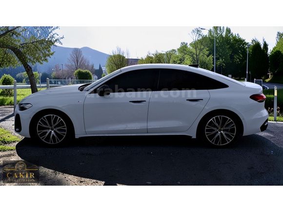 2025 MODEL 2.0 TFSİ AUDİ A5 İÇ DIŞ S-LİNE EXTRA DOLUSU