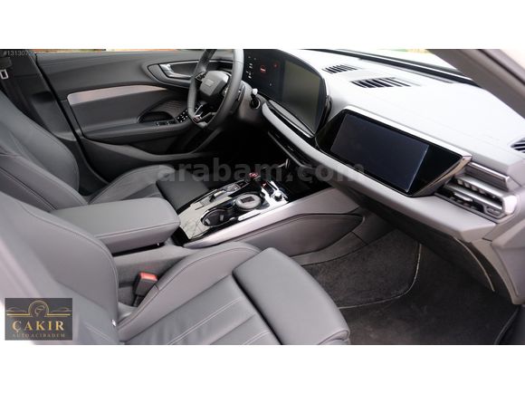 2025 MODEL 2.0 TFSİ AUDİ A5 İÇ DIŞ S-LİNE EXTRA DOLUSU
