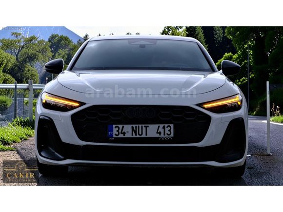 2025 MODEL 2.0 TFSİ AUDİ A5 İÇ DIŞ S-LİNE EXTRA DOLUSU