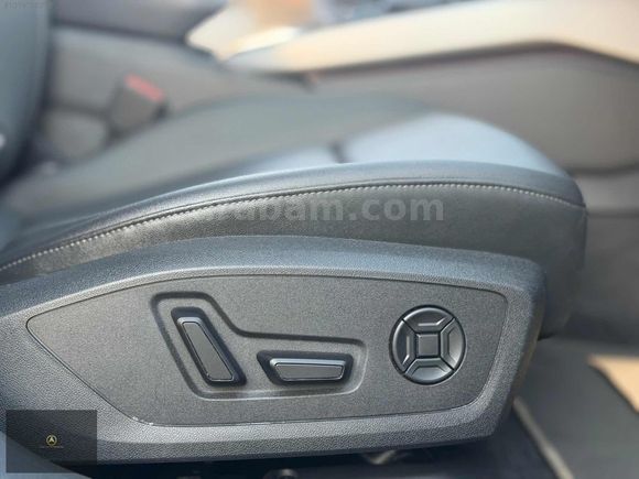 | ALICAN | 2025 AUDI A5 2.0 TFSİ HATASIZ-K.NOKTA-OTONOM-FULLL