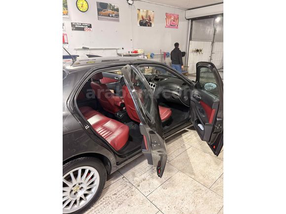 ACİL Sahibinden Alfa Romeo 156 1.6 TS Distinctive 2006 Model 