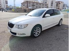 Sahibinden Skoda SuperB 1.6 TDI Comfort 2011 Model  295.000 km Beyaz