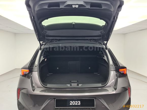 KOSİFLER OTO BOSTANCI 2023 MODEL OPEL ASTRA