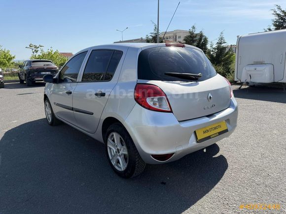 -AKIN OTOMOTİV- DEĞİŞENSİZ 5 PARÇA BOYALI MASRAFSIZ CLİO III