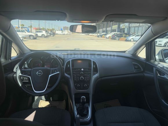 BEYOĞLU 2015 Opel Astra 1.6 Edition 2015