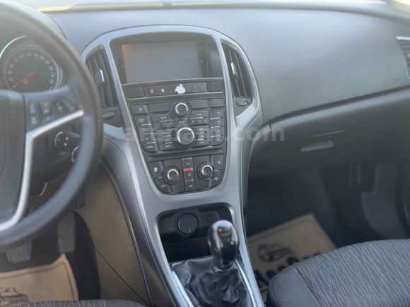 BEYOĞLU 2015 Opel Astra 1.6 Edition 2015