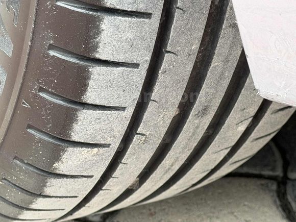 BÜYÜK İNCİ'DEN 2009 MODEL BOYASIZ 184 BİNDE LCİ DERİ SANRUUF E90