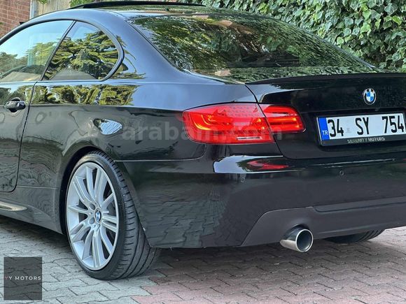 BMW 320İ COUPE SURNOOF OTOMATİK BAKIMLI