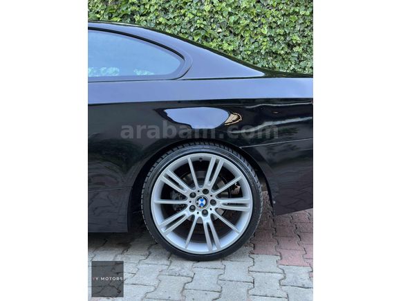 BMW 320İ COUPE SURNOOF OTOMATİK BAKIMLI
