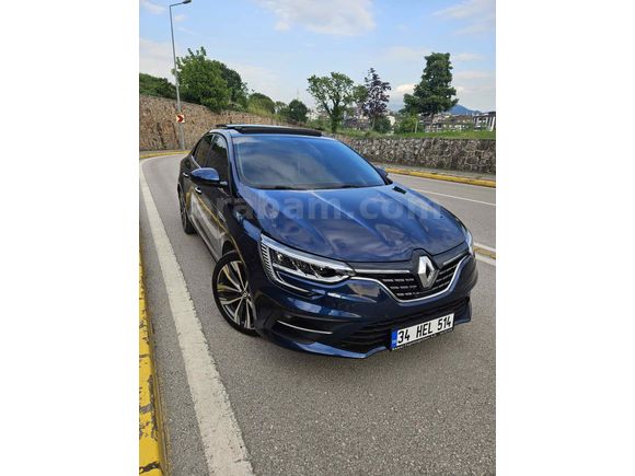 Sahibinden Renault Megane 1.3 TCe Icon 2023 Model 