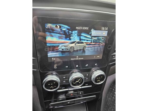 Sahibinden Renault Megane 1.3 TCe Icon 2023 Model 