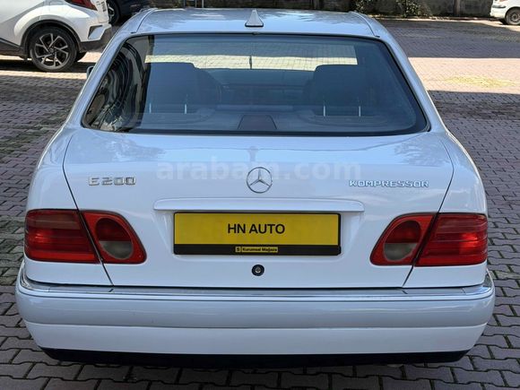 MERCEDES E200 KOMPRESSÖR &BEYAZ İNCİ