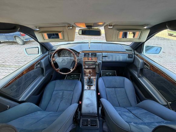 MERCEDES E200 KOMPRESSÖR &BEYAZ İNCİ