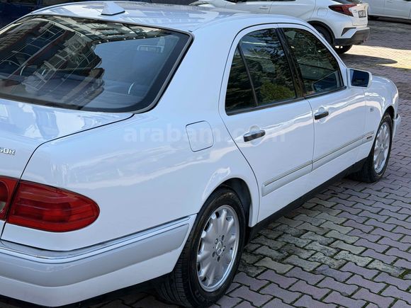 MERCEDES E200 KOMPRESSÖR &BEYAZ İNCİ