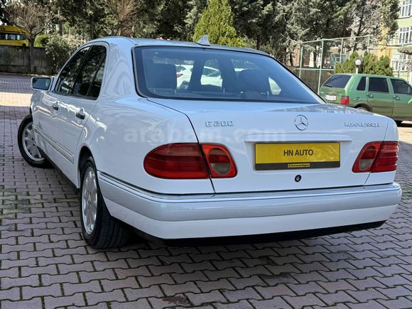MERCEDES E200 KOMPRESSÖR &BEYAZ İNCİ