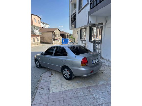 Sahibinden Hyundai Accent 1.6 Admire 2005 Model 