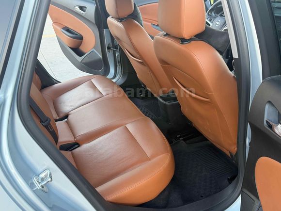 2019 MODEL HATASIZ BOYASIZ OPEL ASTRA 1,4T EDİTİON PLUS DÜŞÜK KM