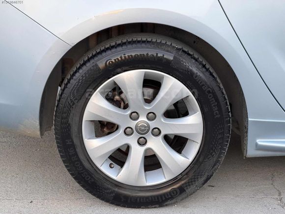 2019 MODEL HATASIZ BOYASIZ OPEL ASTRA 1,4T EDİTİON PLUS DÜŞÜK KM