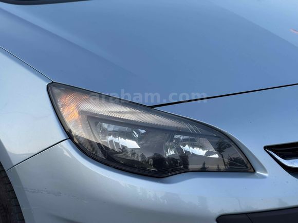 2019 MODEL HATASIZ BOYASIZ OPEL ASTRA 1,4T EDİTİON PLUS DÜŞÜK KM