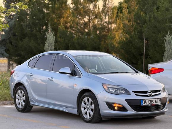 2019 MODEL HATASIZ BOYASIZ OPEL ASTRA 1,4T EDİTİON PLUS DÜŞÜK KM