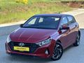 HYUNDAİ İ 20 STYLE PAKET HATASIZ BOYASIZ OTOMOTİK VİTES 