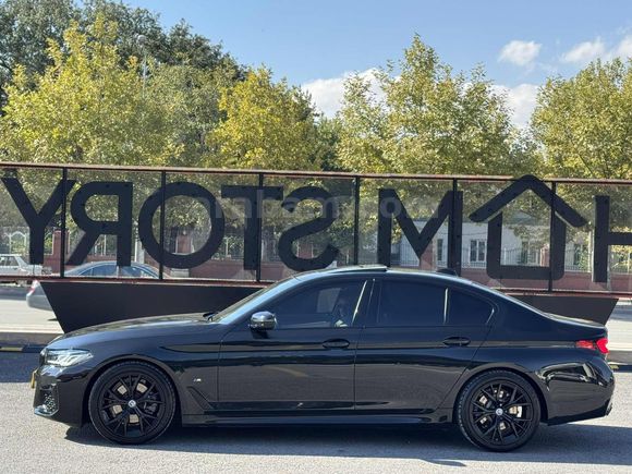 Osman Özbek Otomotiv 2022 Model 520İ 50 Yıl 72.000 Km de Hatasız