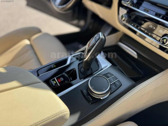 Osman Özbek Otomotiv 2022 Model 520İ 50 Yıl 72.000 Km de Hatasız