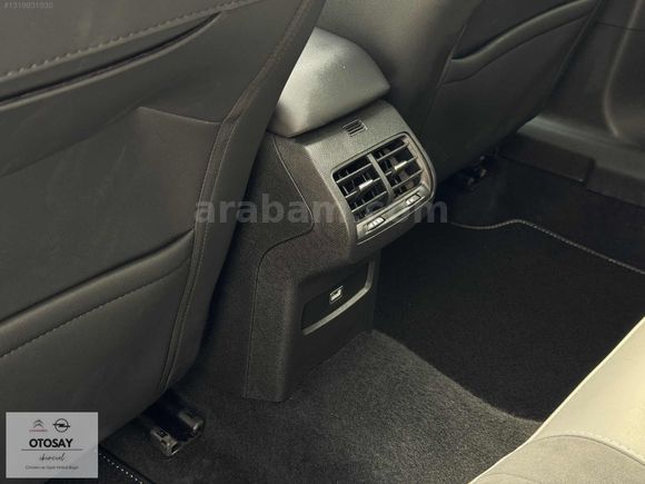 OTOSAY OTOMOTİV| C4 MAX KIŞ PAKET-BOYASIZ-CAM TAVAN-9.500KM