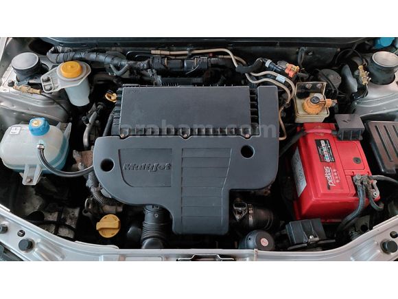 Sahibinden Fiat Albea Sole 1.3 Multijet Active 2011 Model  200 km Gri (Gümüş)