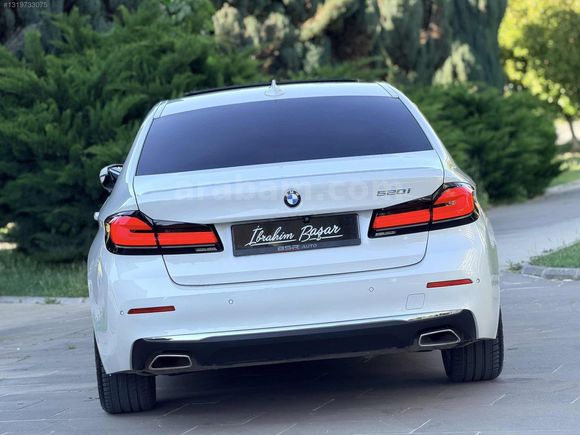 2020 520i LUXURY LİNE HATASIZ BOYASIZ 118BİNDE İÇİ TABA