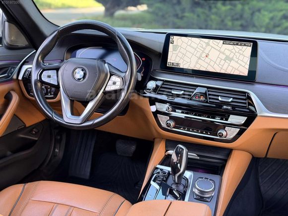 2020 520i LUXURY LİNE HATASIZ BOYASIZ 118BİNDE İÇİ TABA