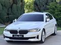 2020 520i LUXURY LİNE HATASIZ BOYASIZ 118BİNDE İÇİ TABA