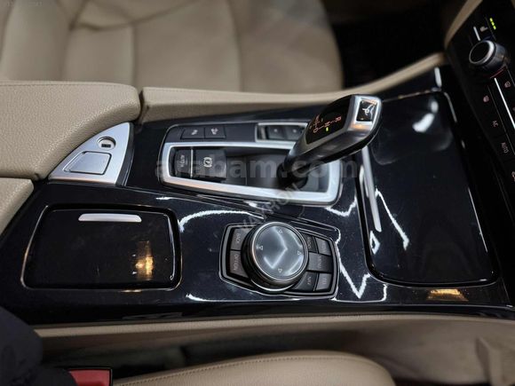 2014 525d XDRİVE HATASIZ 183.000KM LCİ VAKUM-HAYALET-NBT-HAYALET