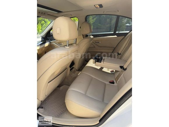 2015 ÇIKIŞLI 520İ OTOMATİK 148.000 KM DE HATASIZ *HAYALET EKRAN