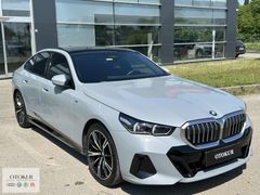 2024 BMW 520i Mhev MSPORT 20 JNT+SOGUTMA+HEADUP+PPF