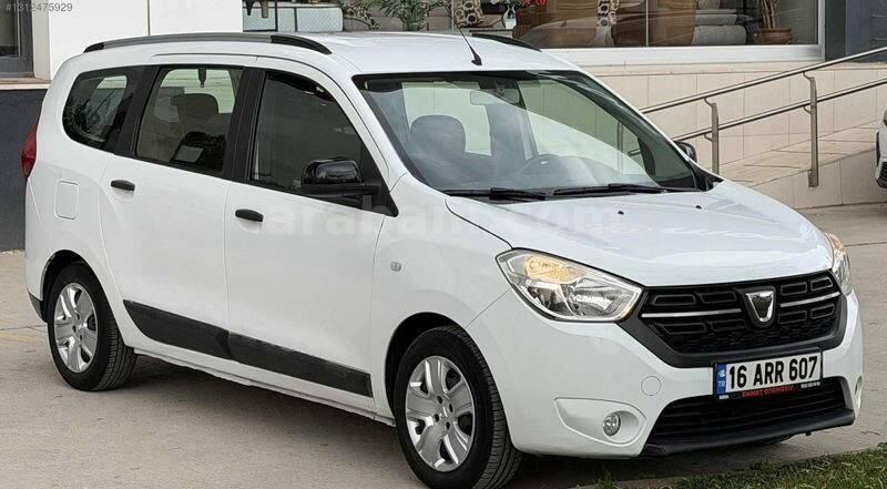 Galeriden Dacia Lodgy 1.5 BlueDCI Laureate 2019 Model Bursa 160.000 km Beyaz