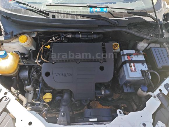 Sahibinden temiz bakımlı Fiat Linea 1.3 Multijet Active Plus 2012 Model  2660 bin km Beyaz