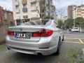 BOYASIZ 18 ÇIKŞ BMW 520i SPORTLİNE+KÖR NOKTA+NEX100+TABA