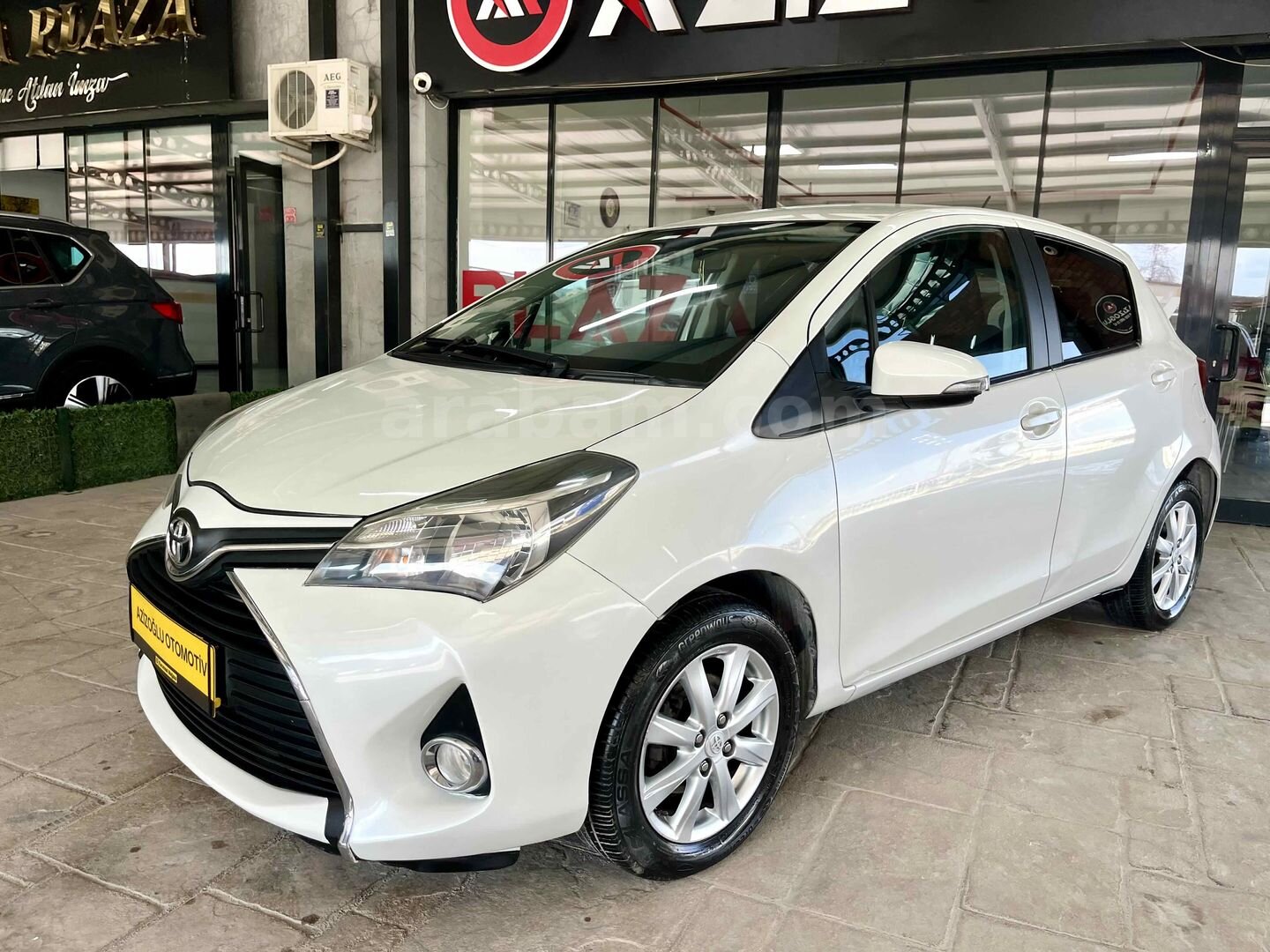 Galeriden Toyota Yaris 1.33 Fun Special 2015 Model Eskişehir 149.500 km Beyaz 6