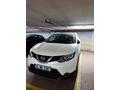 Sahibinden Nissan Qashqai 1.5 dCi Black Edition 2015 Model  63.100 km Beyaz