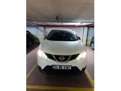 Sahibinden Nissan Qashqai 1.5 dCi Black Edition 2015 Model  63.100 km Beyaz