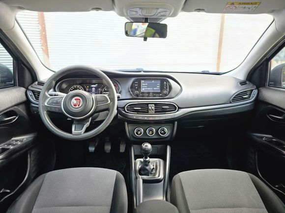2023 MODEL 29 BİN KM'DE HATASIZ BOYASIZ DEĞİŞENSİZ FİAT EGEA 1.4