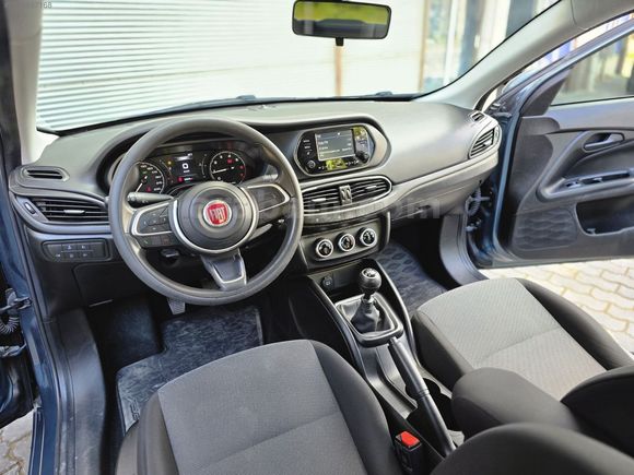 2023 MODEL 29 BİN KM'DE HATASIZ BOYASIZ DEĞİŞENSİZ FİAT EGEA 1.4