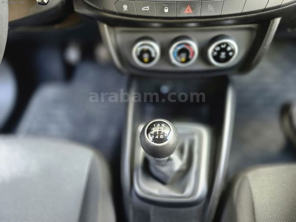 2023 MODEL 29 BİN KM'DE HATASIZ BOYASIZ DEĞİŞENSİZ FİAT EGEA 1.4