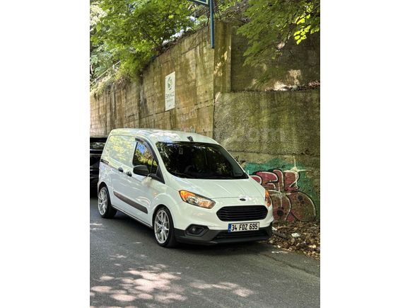 Sahibinden Ford Transit Courier 1.5 TDCi Trend 2022 Model 