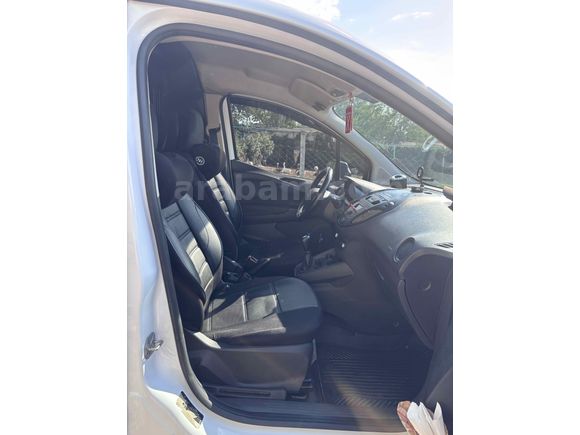 Sahibinden Ford Transit Courier 1.5 TDCi Trend 2022 Model 