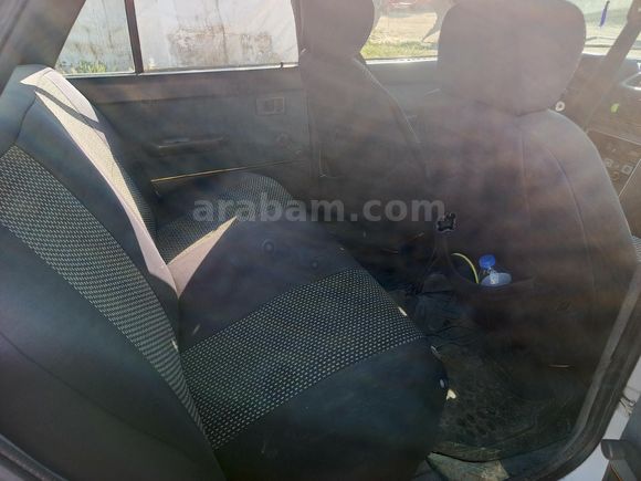 Sahibinden Renault R 9 1.4 Broadway 1995 Model  252.000 km Beyaz