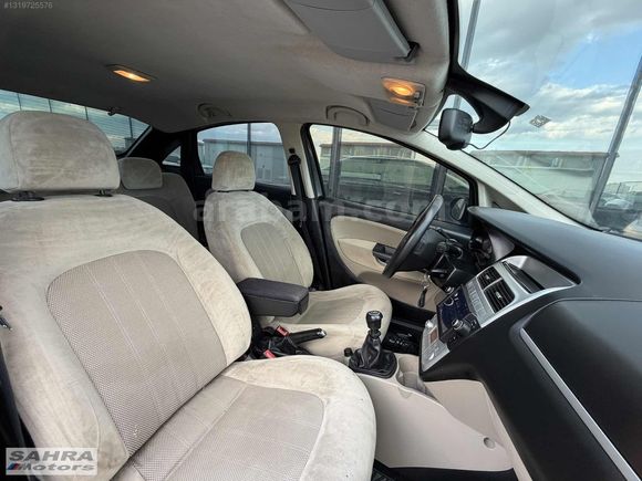SAHRA MOTORS'DAN 2011 FIAT LINEA 1.6 M.jet EMOTİON HATASIZ