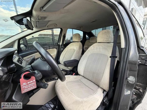 SAHRA MOTORS'DAN 2011 FIAT LINEA 1.6 M.jet EMOTİON HATASIZ