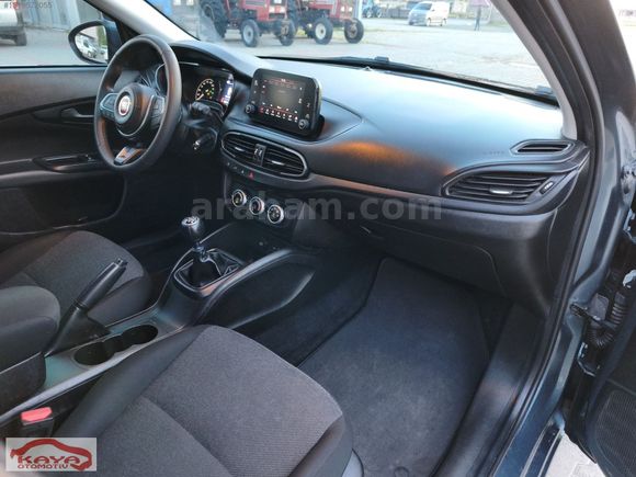 2023//FİAT EGEA 1.4 FİRE EASY PLUS 53BİN KM HATASIZ 100.YIL